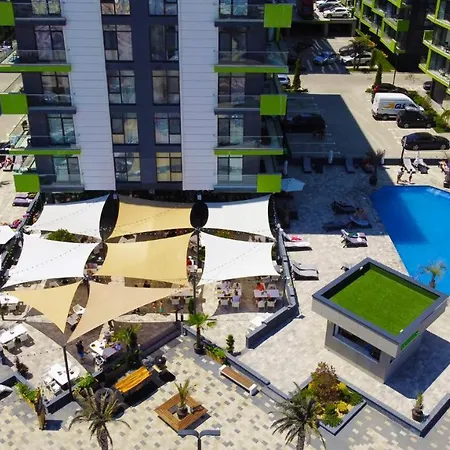 Sunset Memories Pool & Mamaia Nord Apartment Navodari